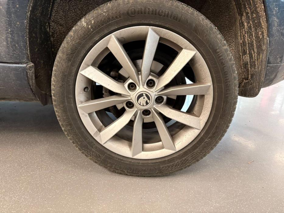 SKODA Yeti 2016
