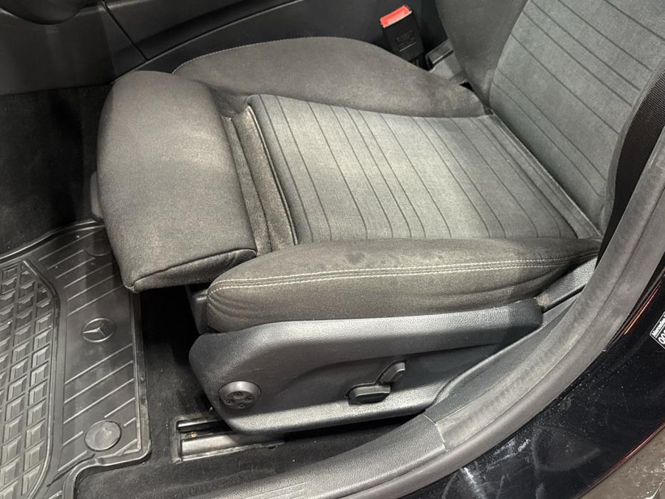 MERCEDES-BENZ C 2017