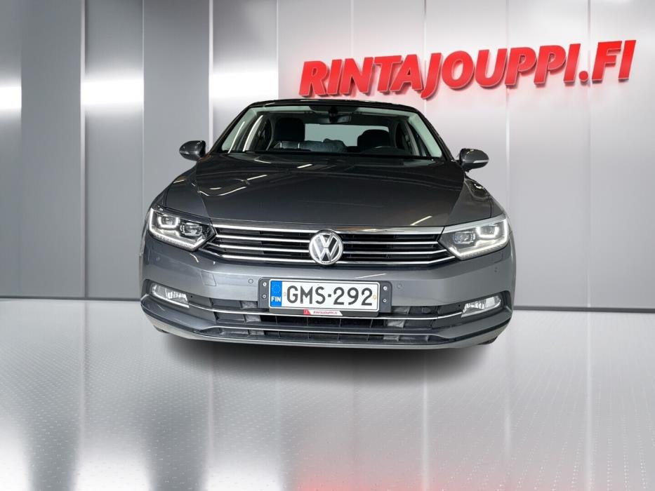 VOLKSWAGEN Passat 2017