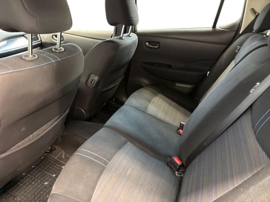 NISSAN Leaf 2018