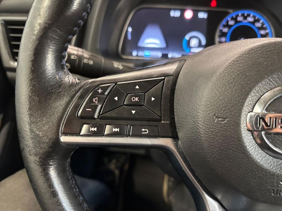 NISSAN Leaf 2018