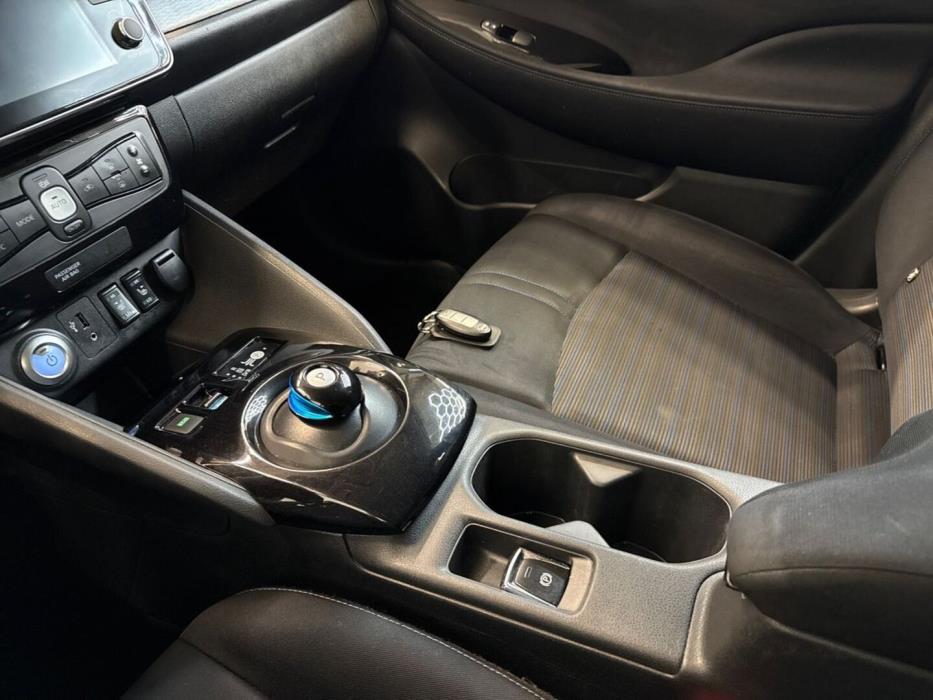 NISSAN Leaf 2018