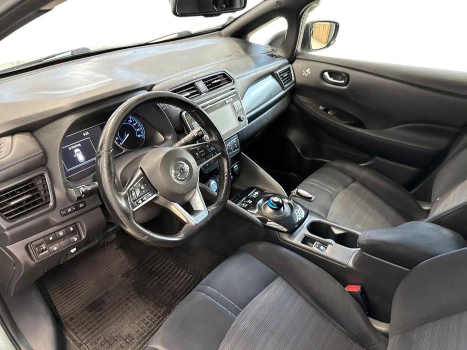NISSAN Leaf 2018