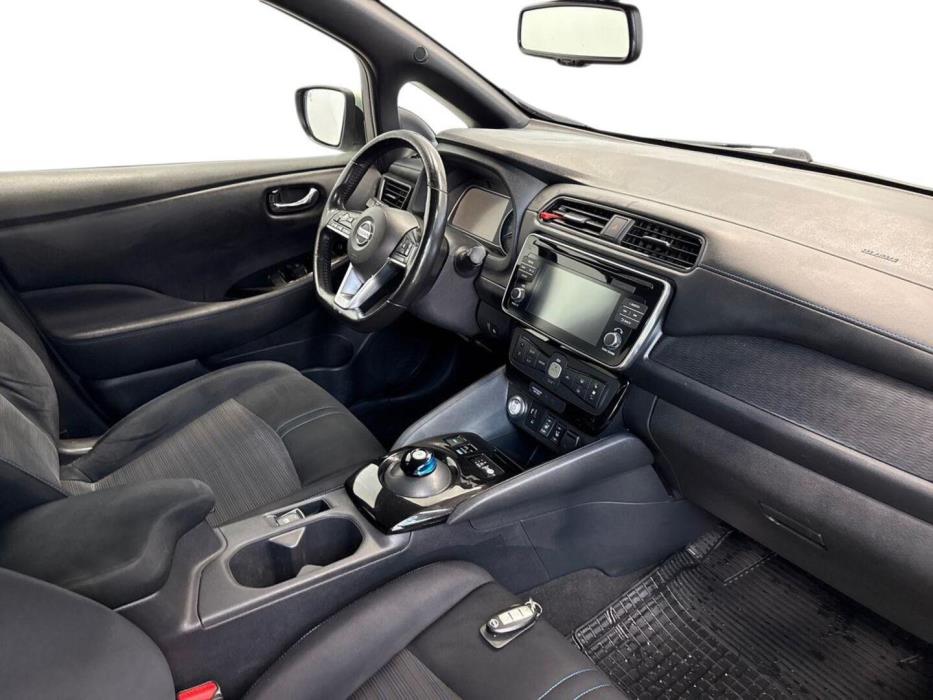 NISSAN Leaf 2018