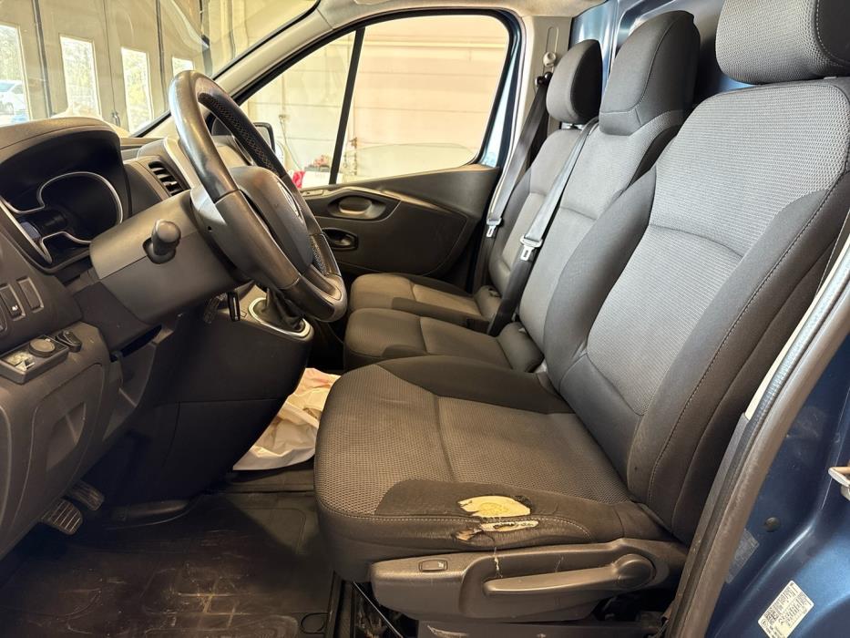 RENAULT Trafic 2021