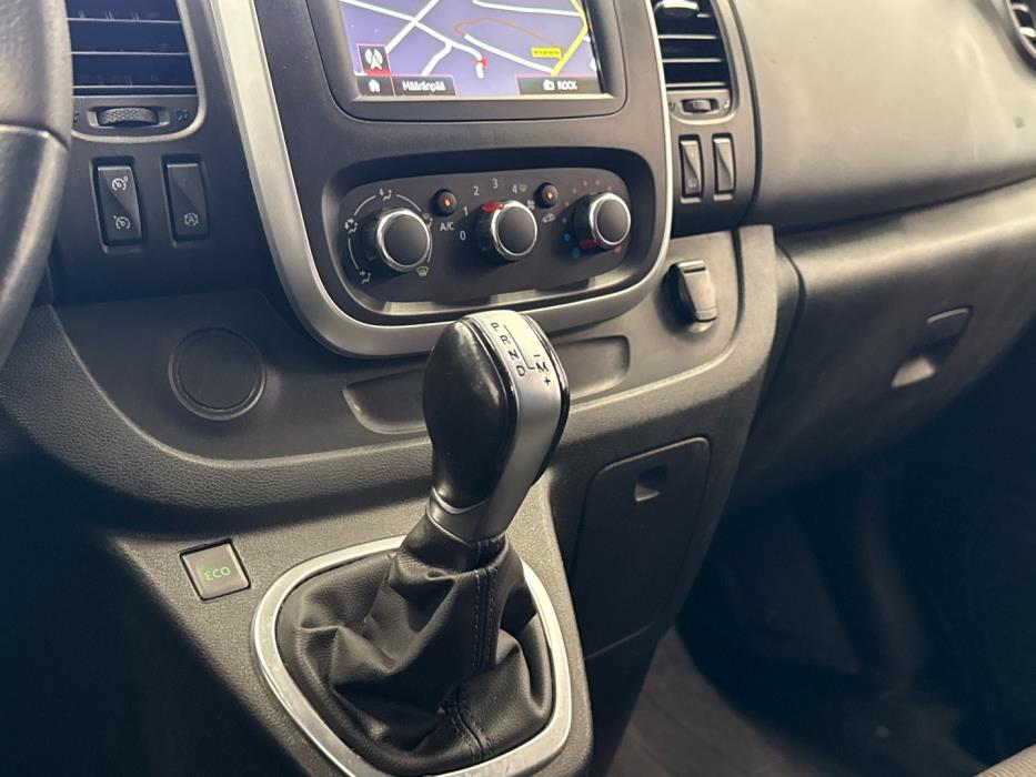 RENAULT Trafic 2021