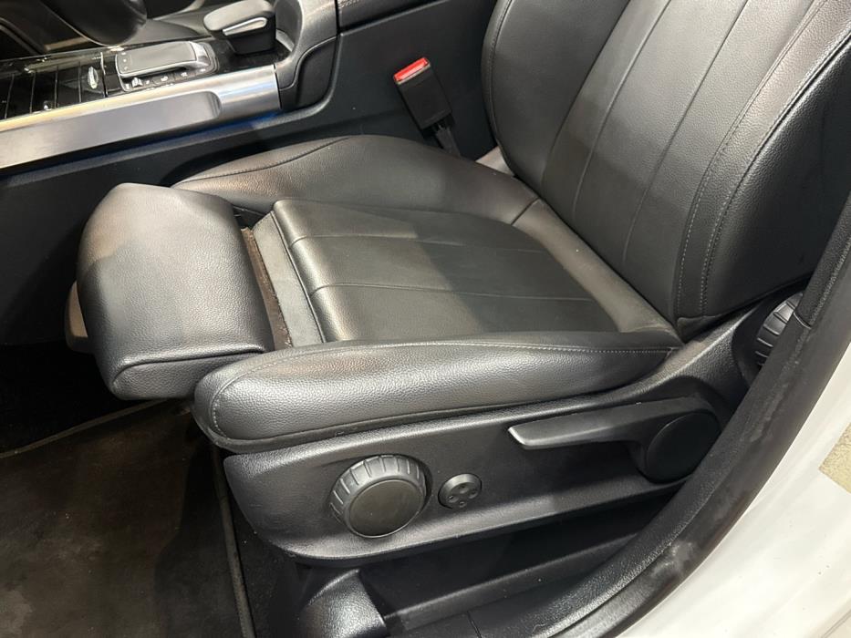 MERCEDES-BENZ GLB 2021