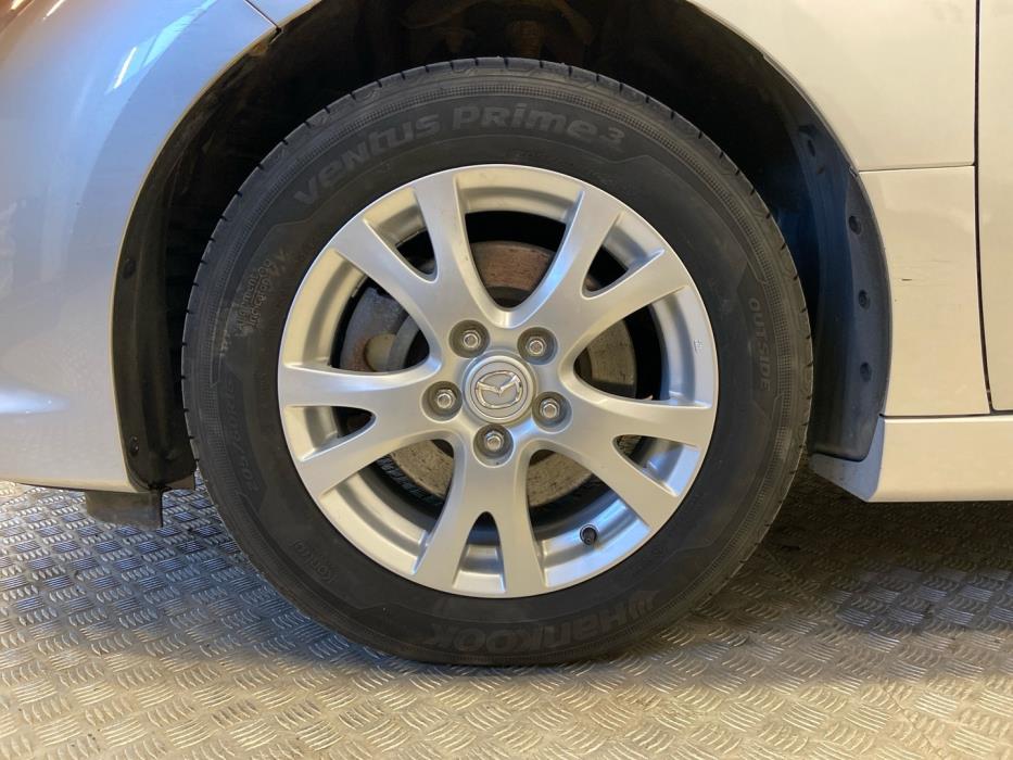 MAZDA Mazda6 2011