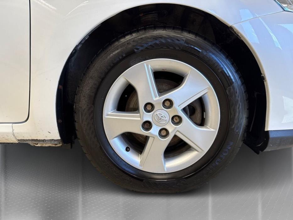 TOYOTA Auris 2010