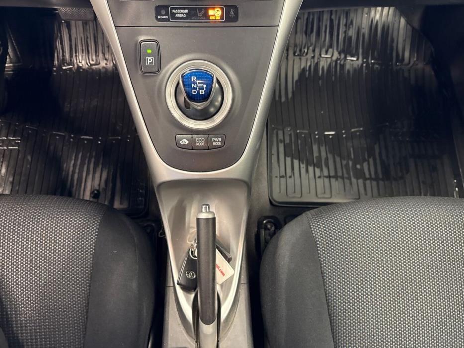 TOYOTA Auris 2010