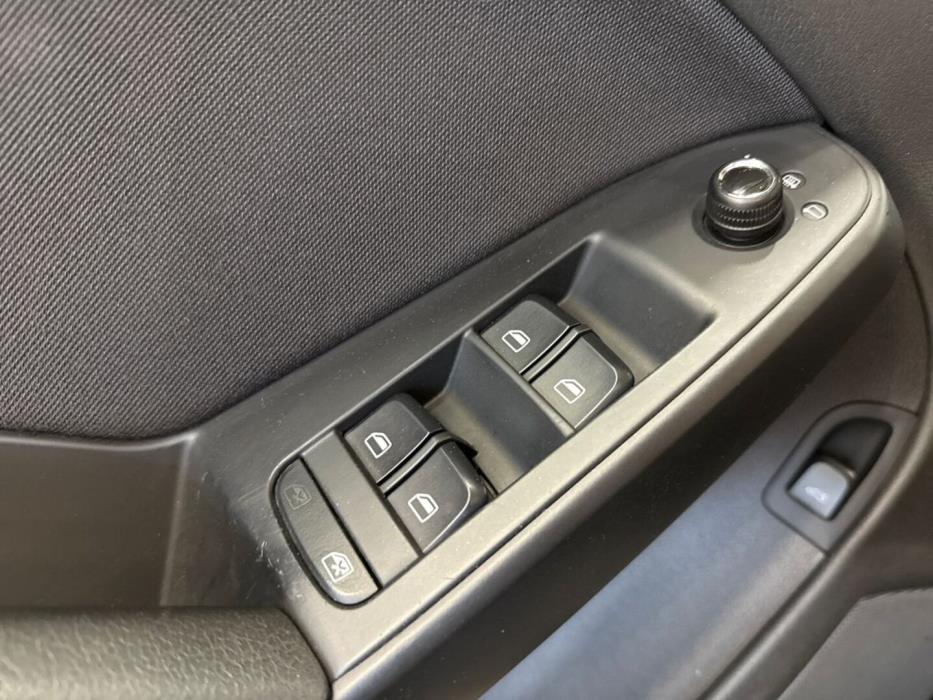 AUDI A4 2011