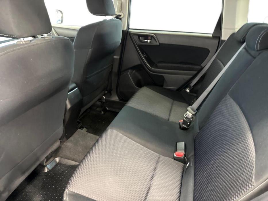 SUBARU Forester 2014