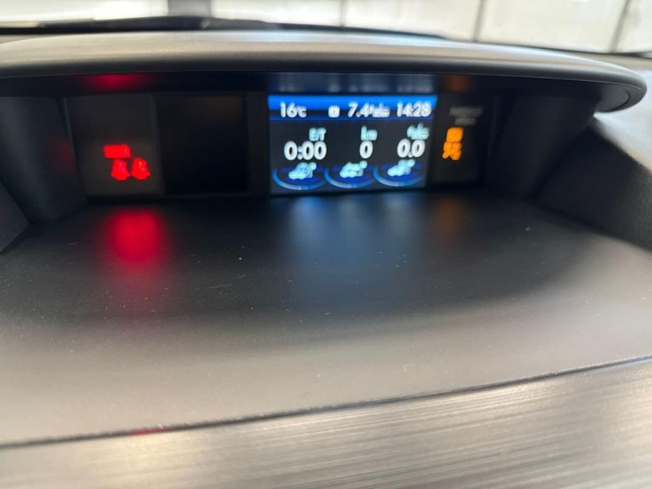 SUBARU Forester 2014