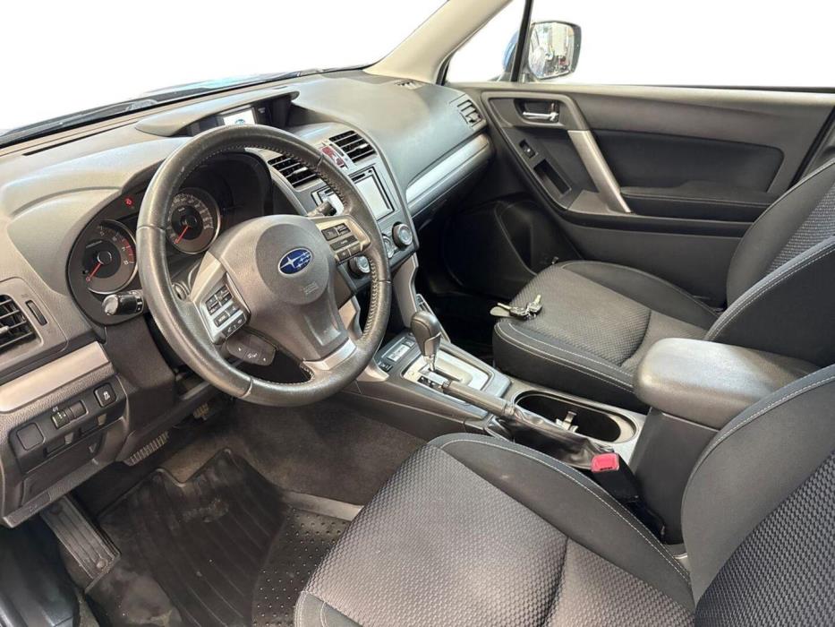 SUBARU Forester 2014