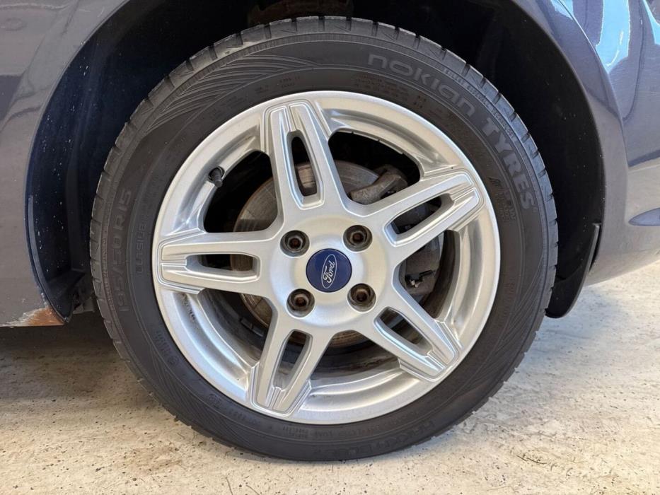 FORD Fiesta 2014