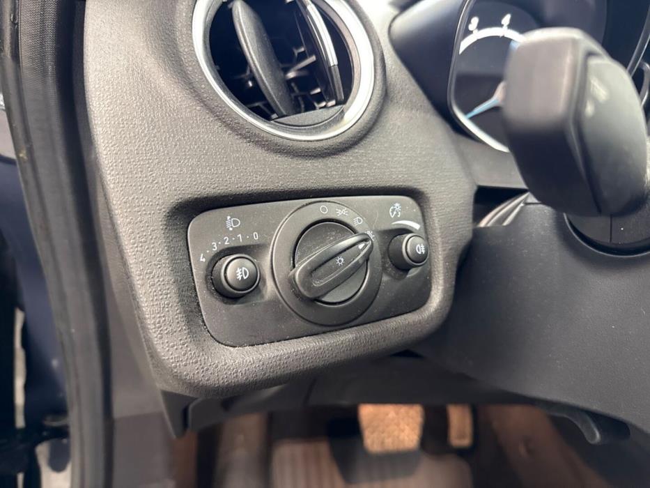 FORD Fiesta 2014