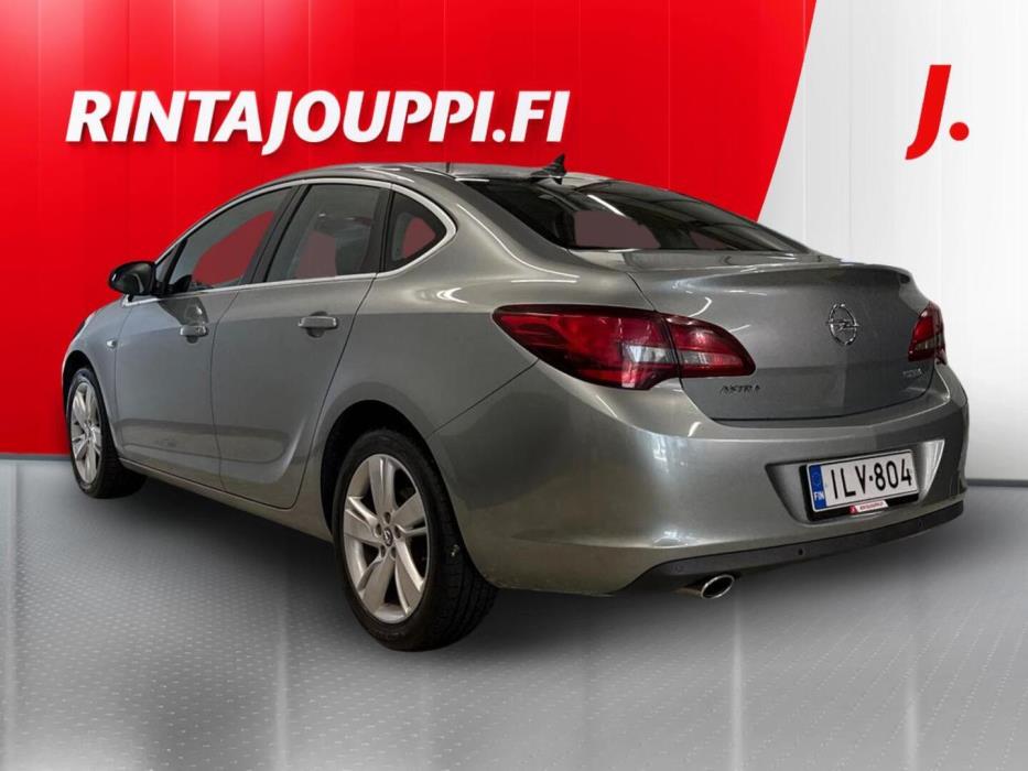 OPEL Astra 2015