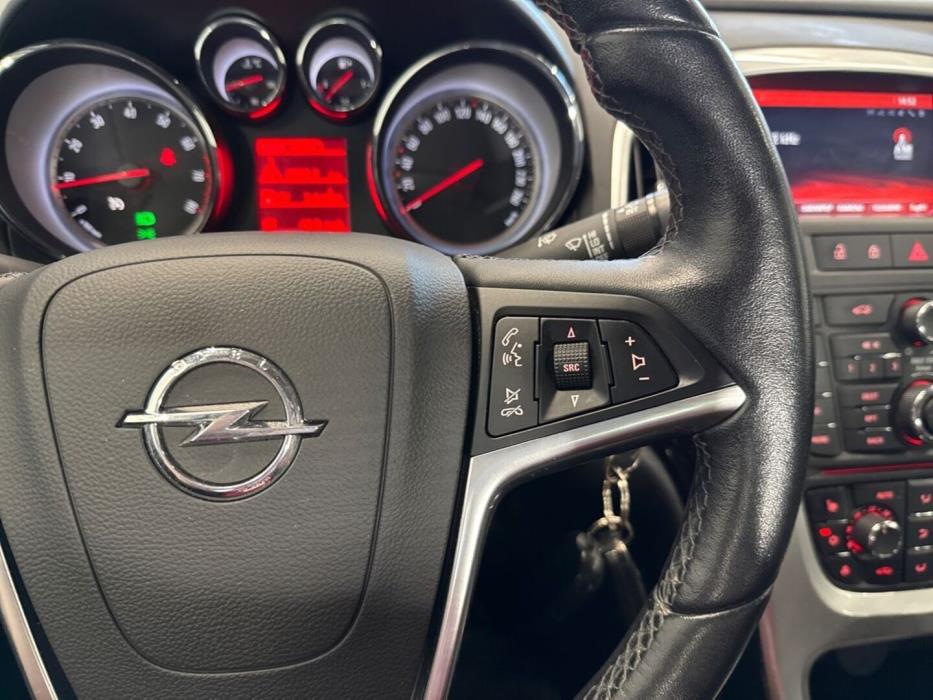 OPEL Astra 2015