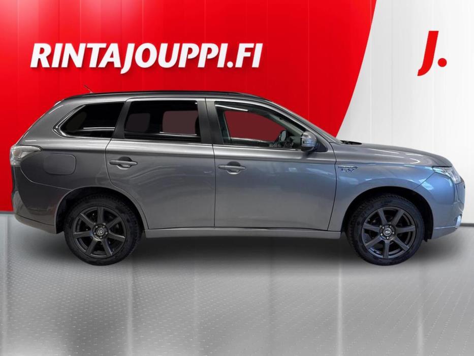 MITSUBISHI Outlander PHEV 2013