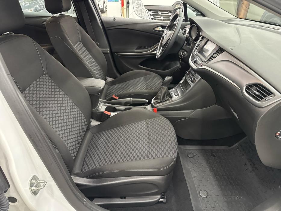 OPEL Astra 2019