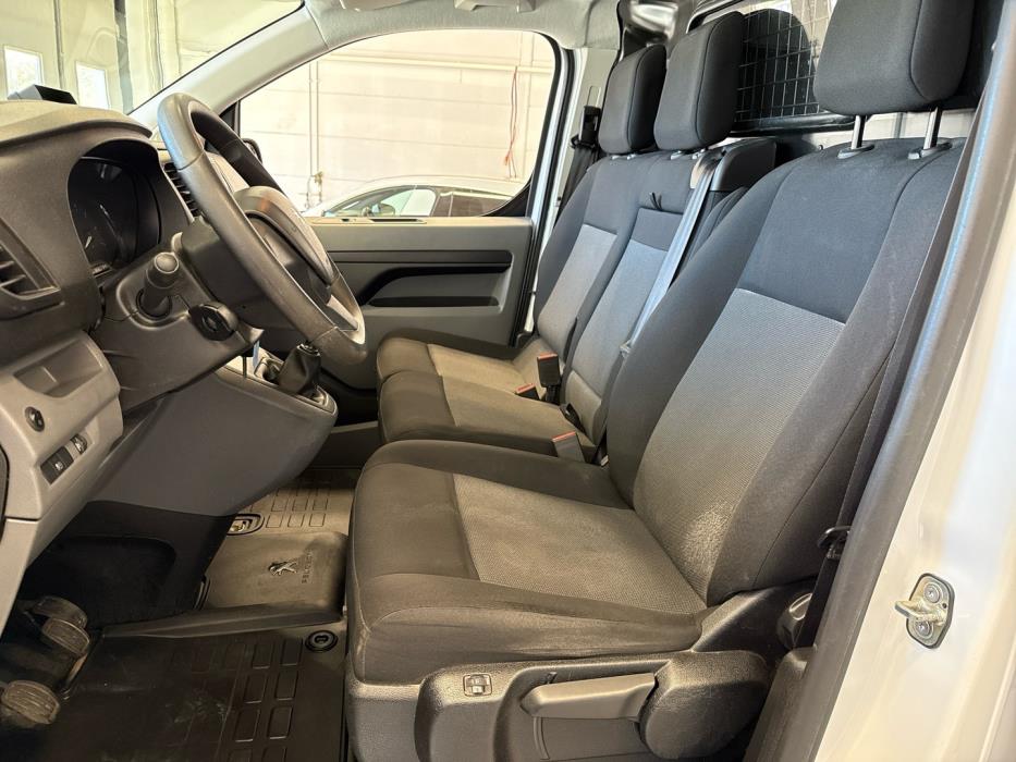 PEUGEOT Expert 2022