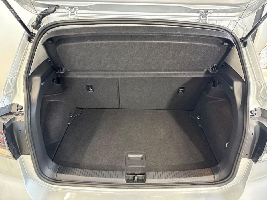 VOLKSWAGEN T-Cross 2025