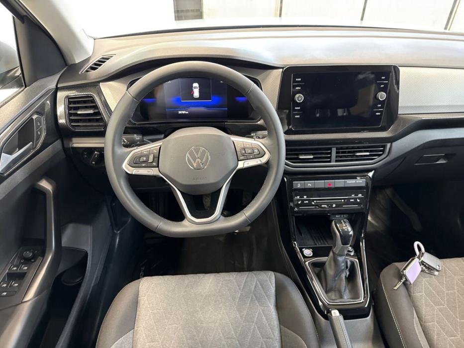 VOLKSWAGEN T-Cross 2025