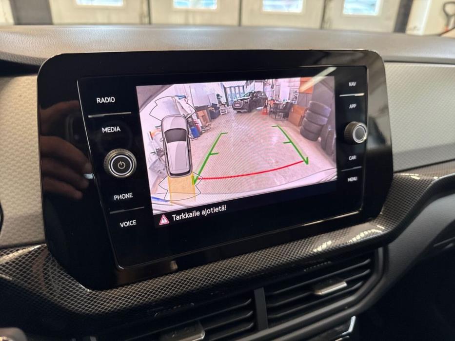 VOLKSWAGEN T-Cross 2025