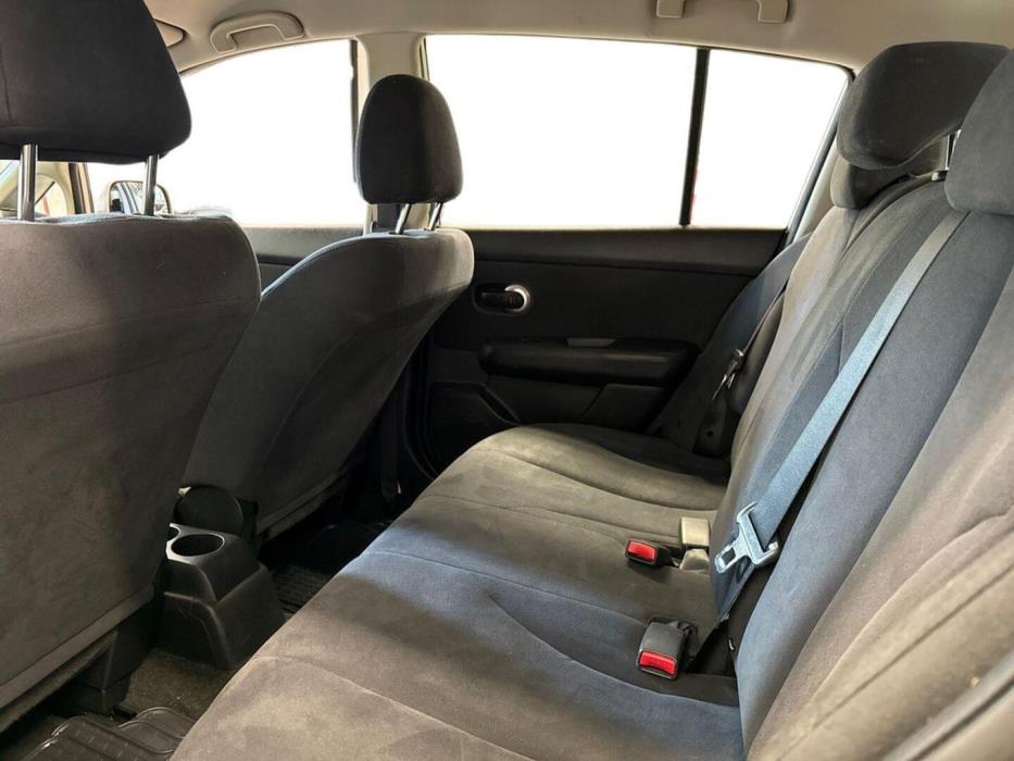 NISSAN Tiida 2008