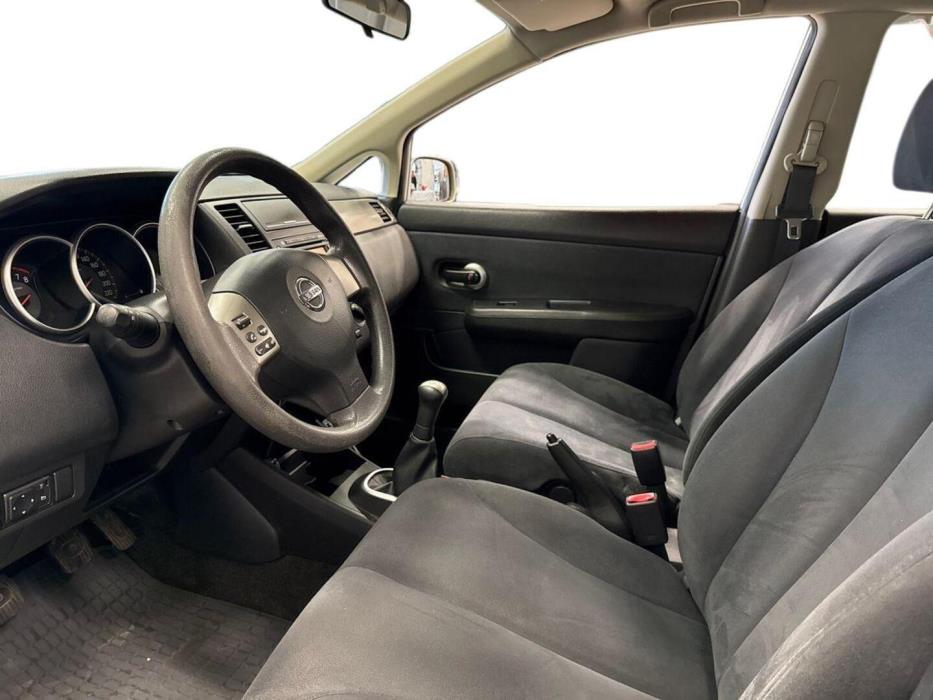 NISSAN Tiida 2008