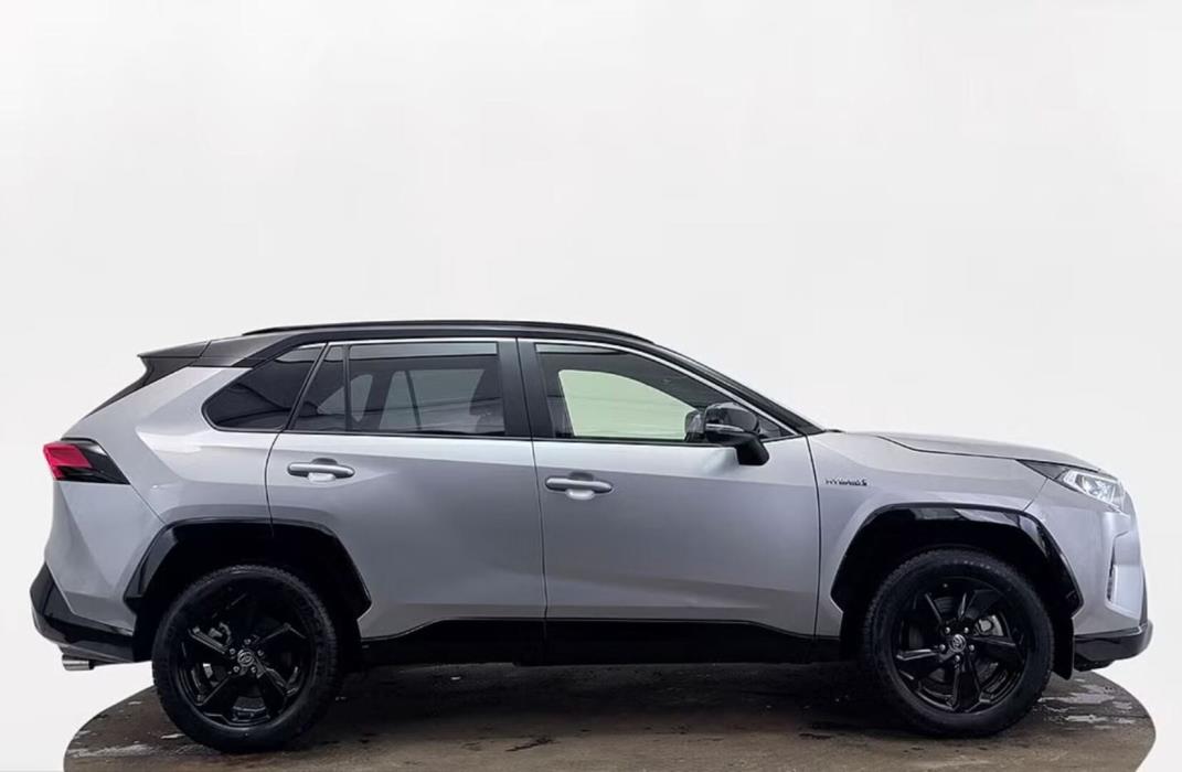 TOYOTA RAV4 2021