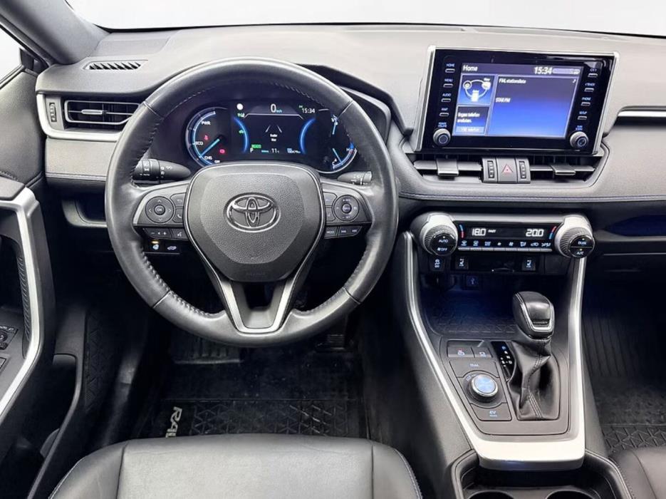 TOYOTA RAV4 2021