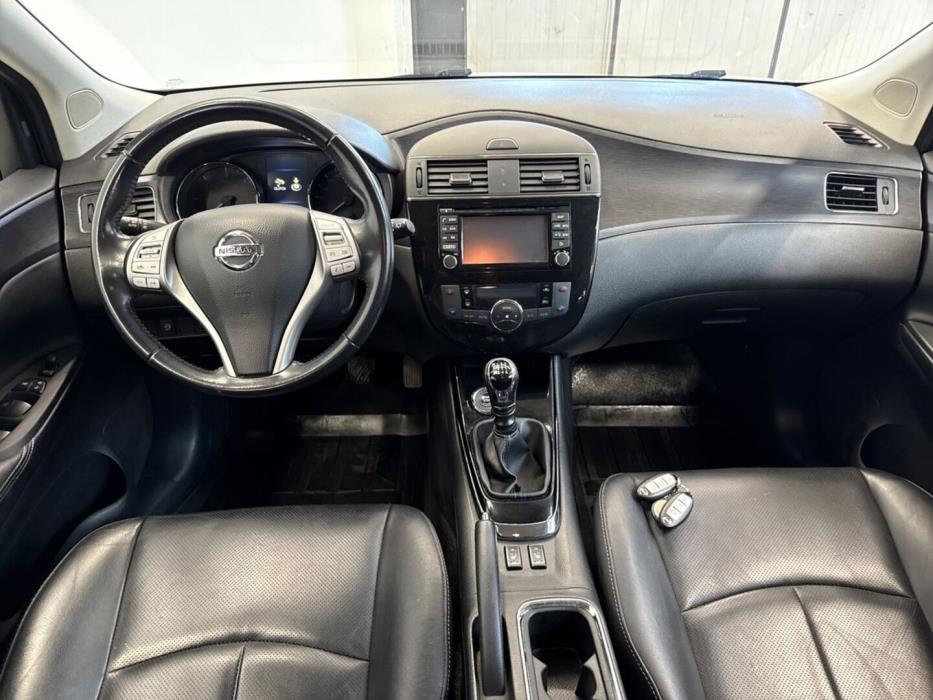 NISSAN Pulsar 2015
