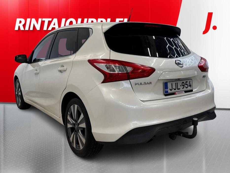NISSAN Pulsar 2015