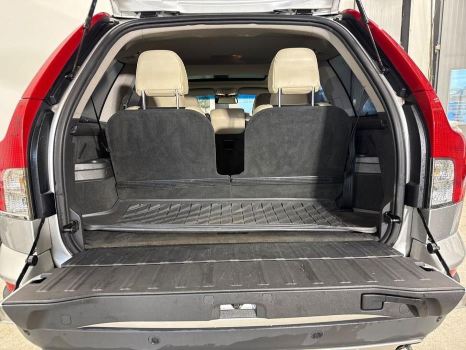 VOLVO XC90 2010