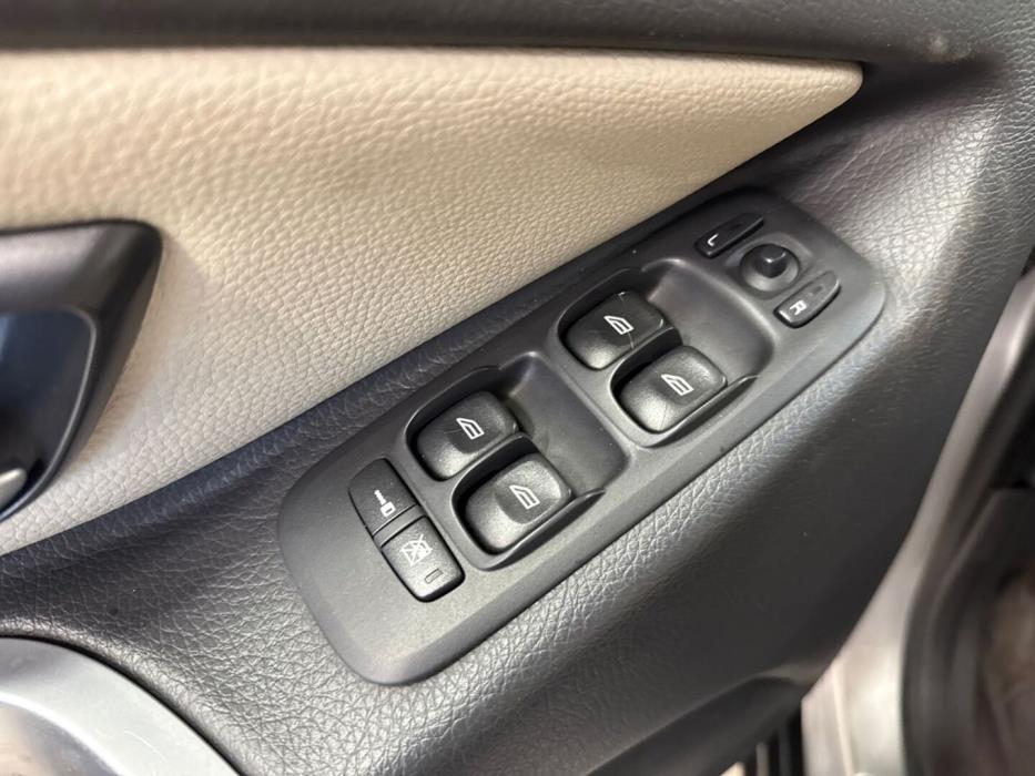 VOLVO XC90 2010