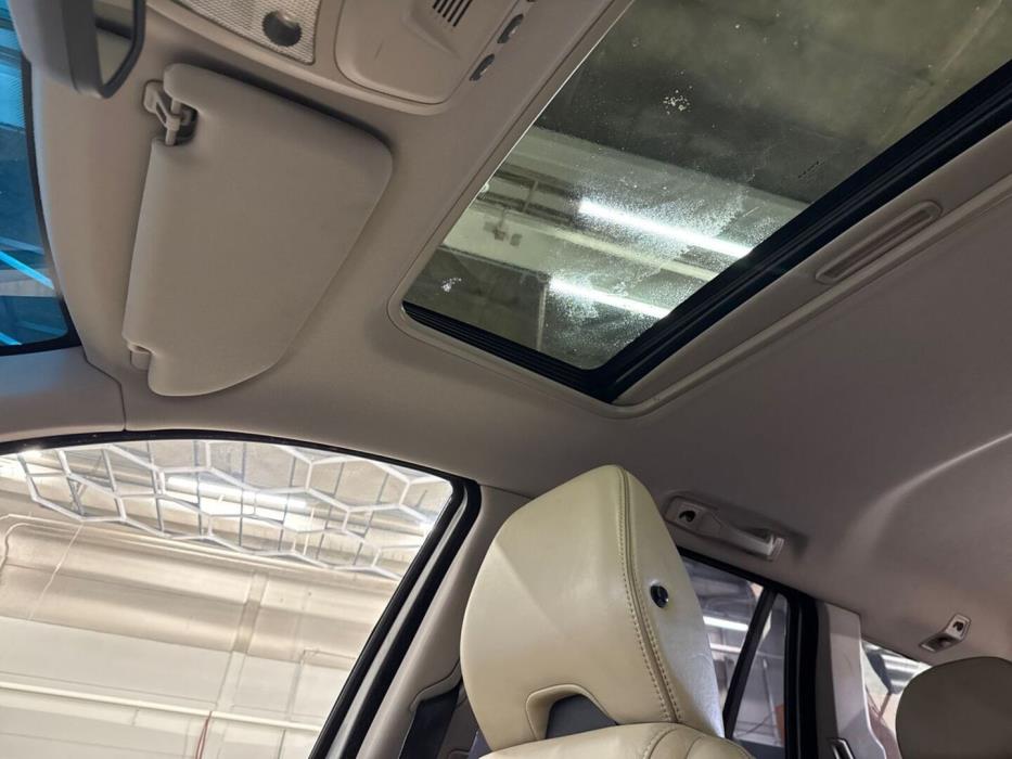 VOLVO XC90 2010
