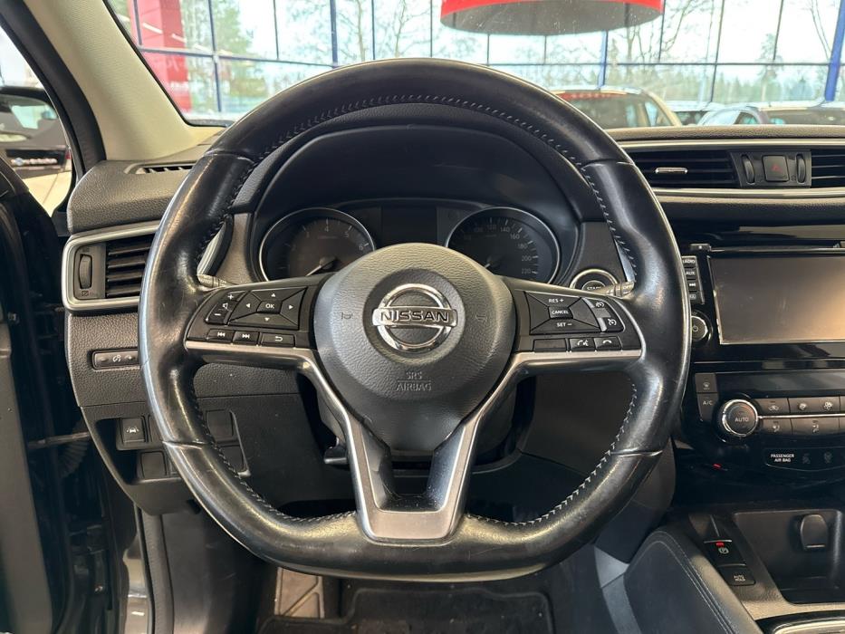 NISSAN Qashqai 2018