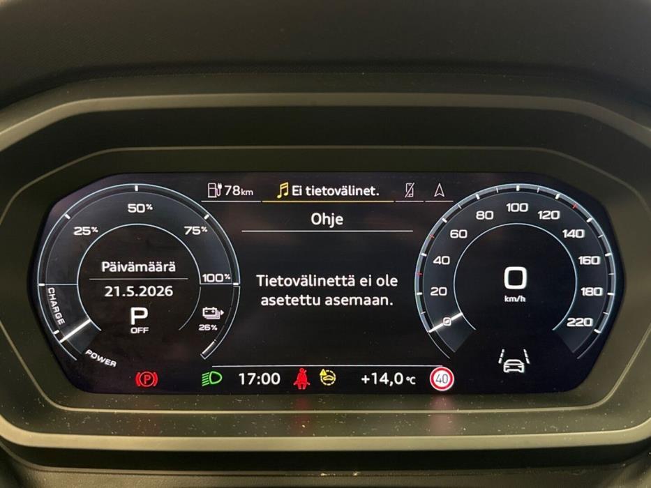AUDI Q4 e-tron 2022
