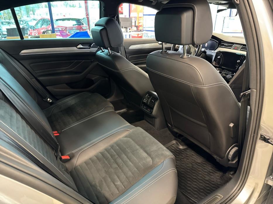 VOLKSWAGEN Passat 2020