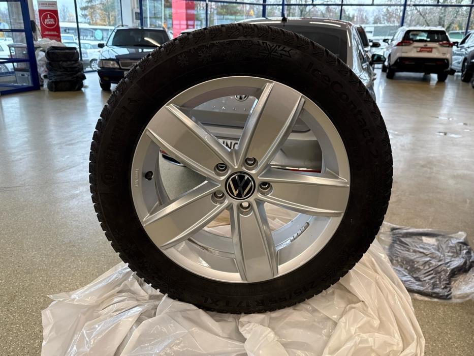 VOLKSWAGEN Passat 2020