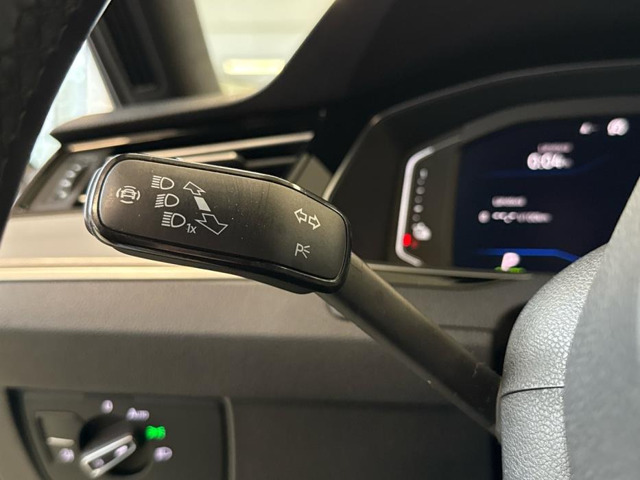 VOLKSWAGEN Passat 2020