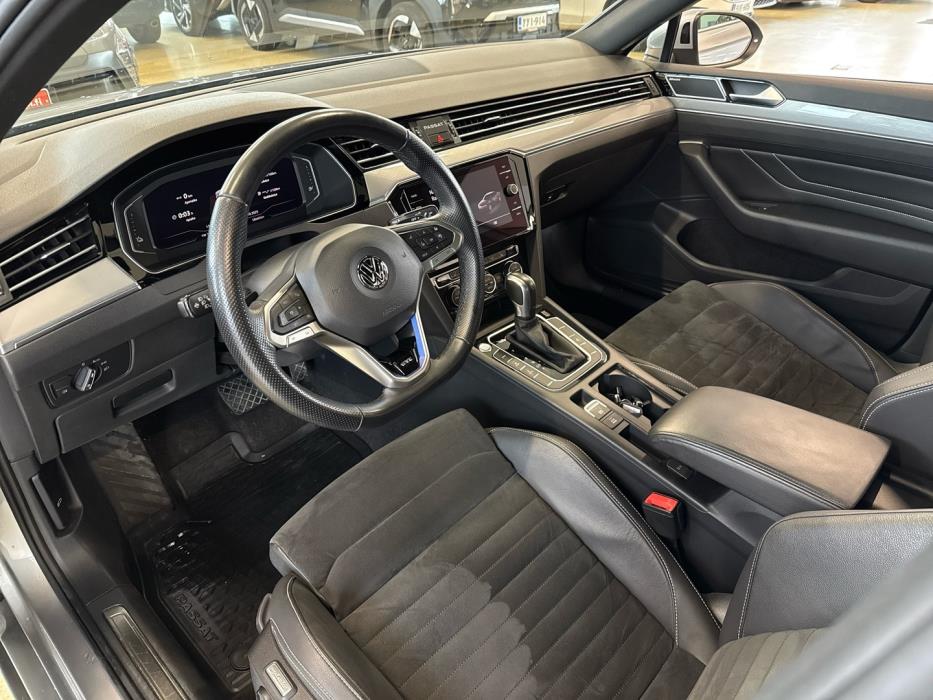 VOLKSWAGEN Passat 2020