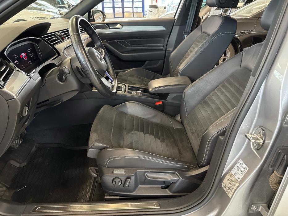 VOLKSWAGEN Passat 2020