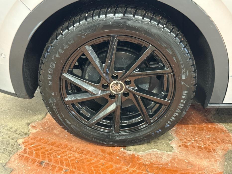 VOLKSWAGEN ID.4 2023