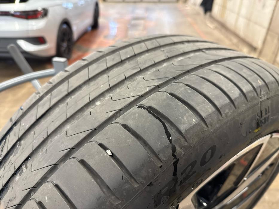 VOLKSWAGEN ID.4 2023