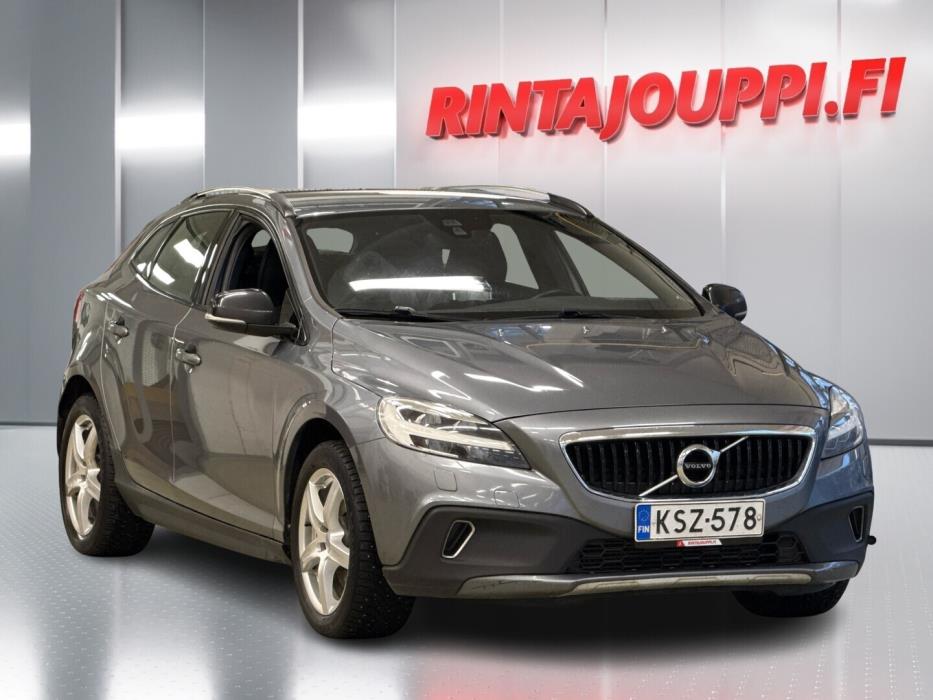 VOLVO V40 Cross Country 2018