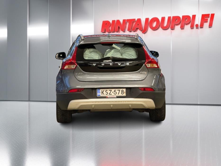 VOLVO V40 Cross Country 2018