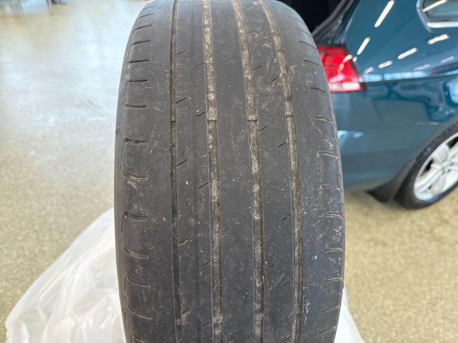 VOLKSWAGEN Golf 2018