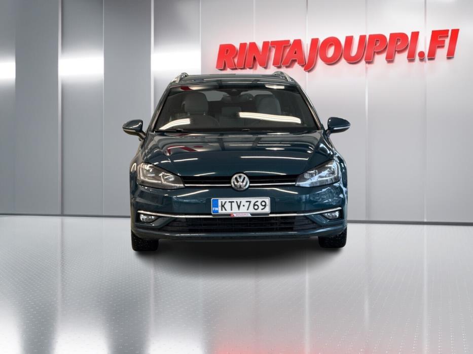 VOLKSWAGEN Golf 2018